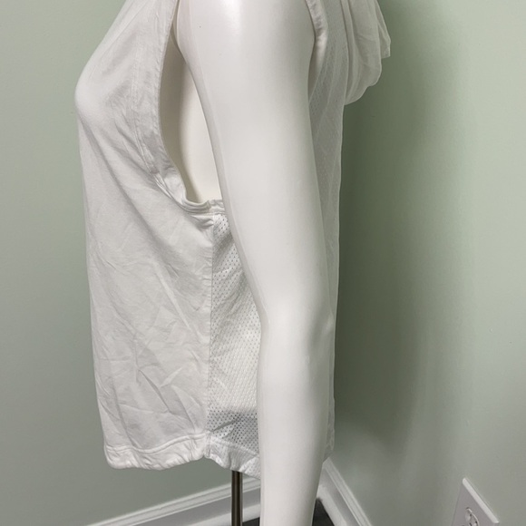 REEBOK WHITE SLEEVELESS MESH HOODIE MEDIUM - Picture 8 of 11